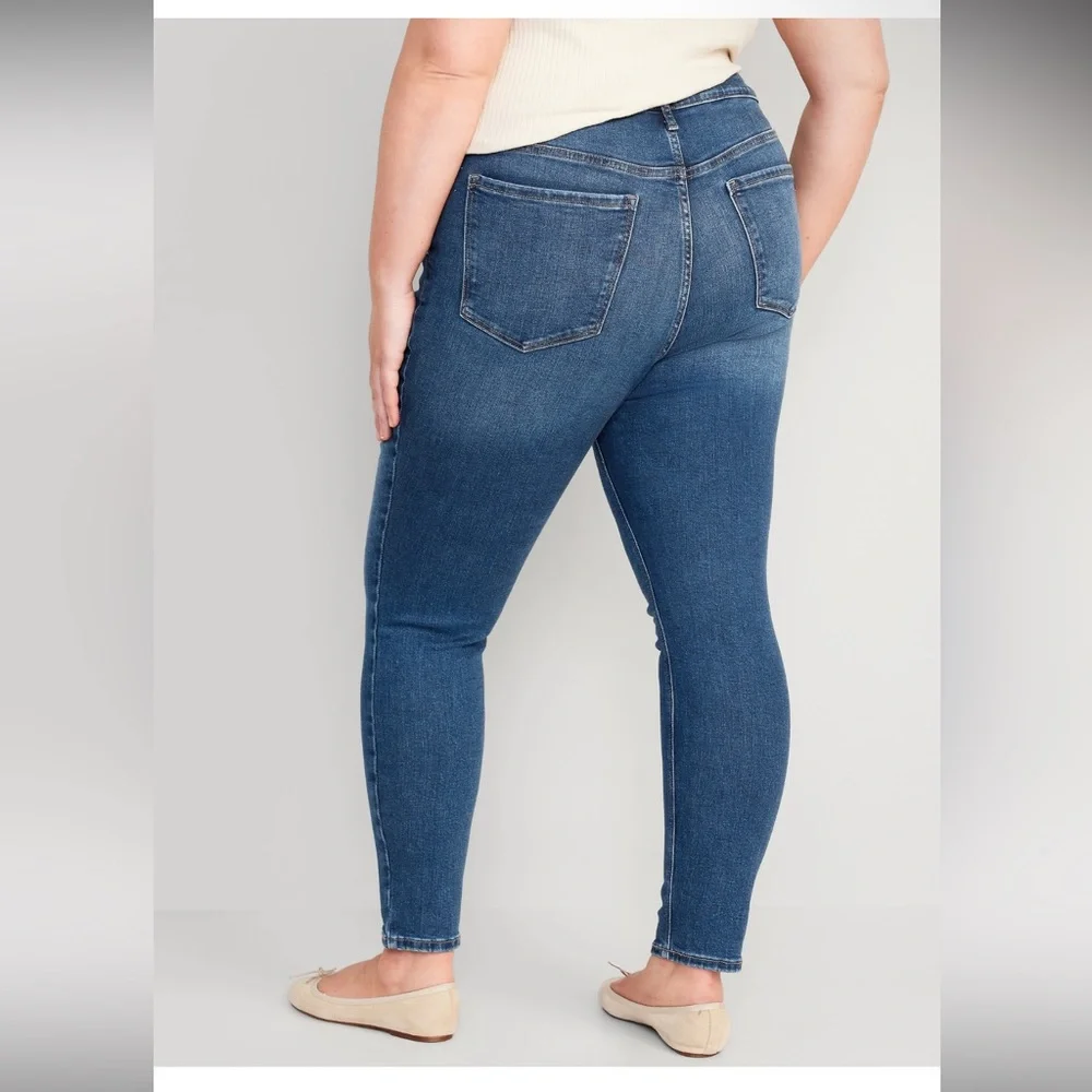 Old Navy High-Waisted Rockstar Super-Skinny
Jeans Dark Wash Blue - Picture 2 of 6